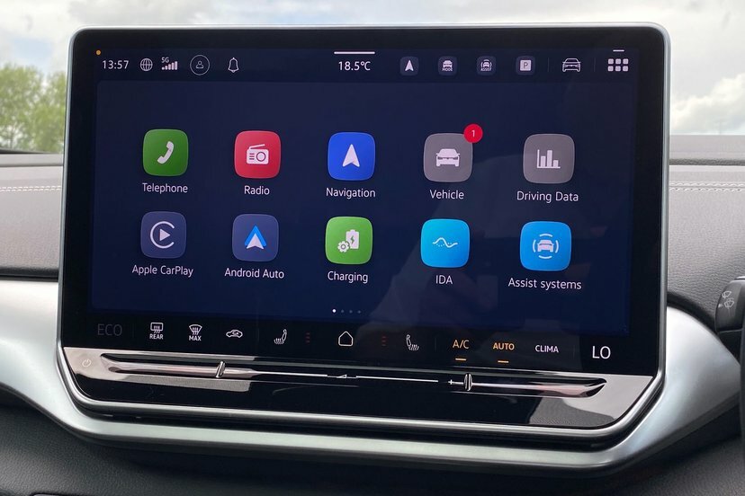 Volkswagen ID.4 210Kw Essential Pro 77Kwh Black #31