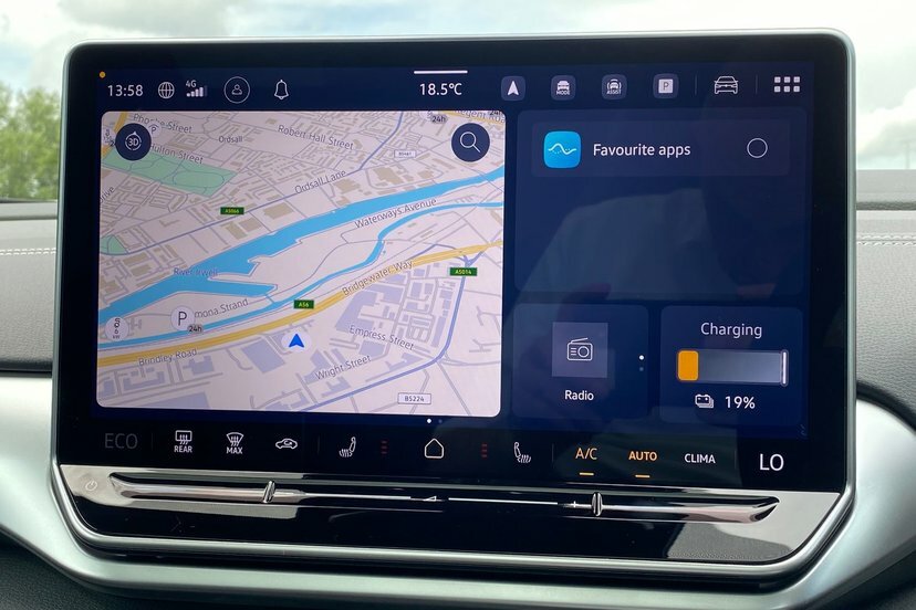 Volkswagen ID.4 210Kw Essential Pro 77Kwh Black #32