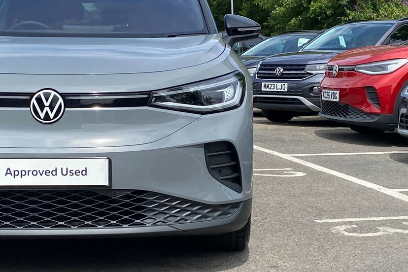 Volkswagen ID.4 210Kw Essential Pro 77Kwh Black #16