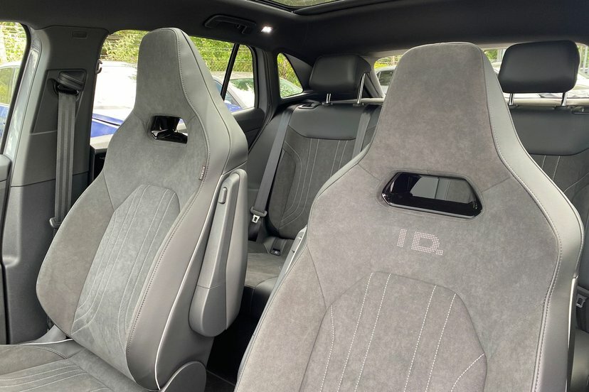 Volkswagen ID.4 210Kw Essential Pro 77Kwh Black #21