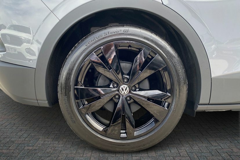 Volkswagen ID.4 Pro 77Kwh Black Edition Suv 4Mot Black #5