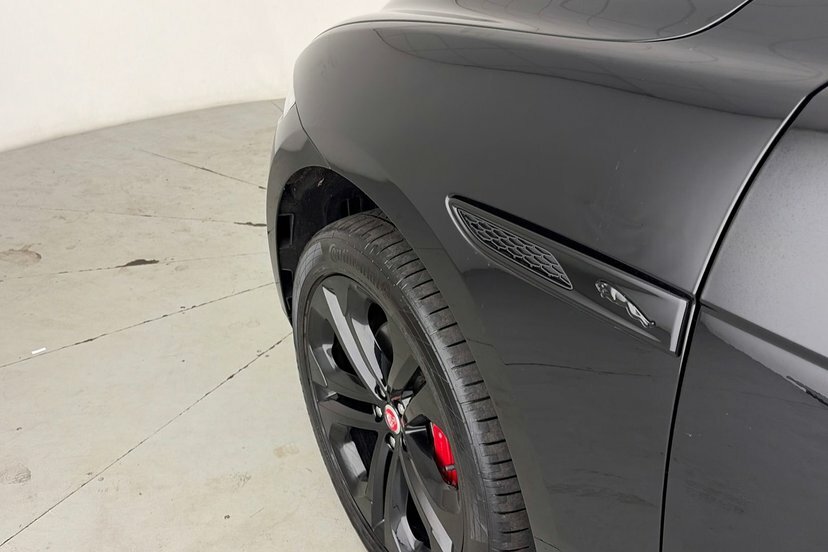 Jaguar F-Pace 2.0 P250i R-dynamic Hse Suv Awd Eu Black #20