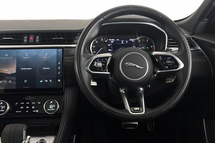 Jaguar F-Pace 2.0 P250i R-dynamic Hse Suv Awd Eu Black #15
