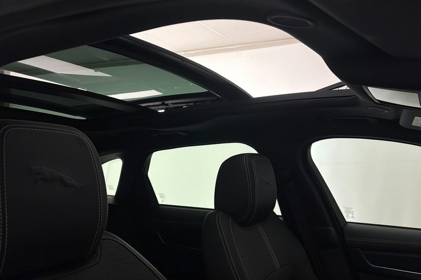 Jaguar F-Pace 2.0 P250i R-dynamic Hse Suv Awd Eu Black #41