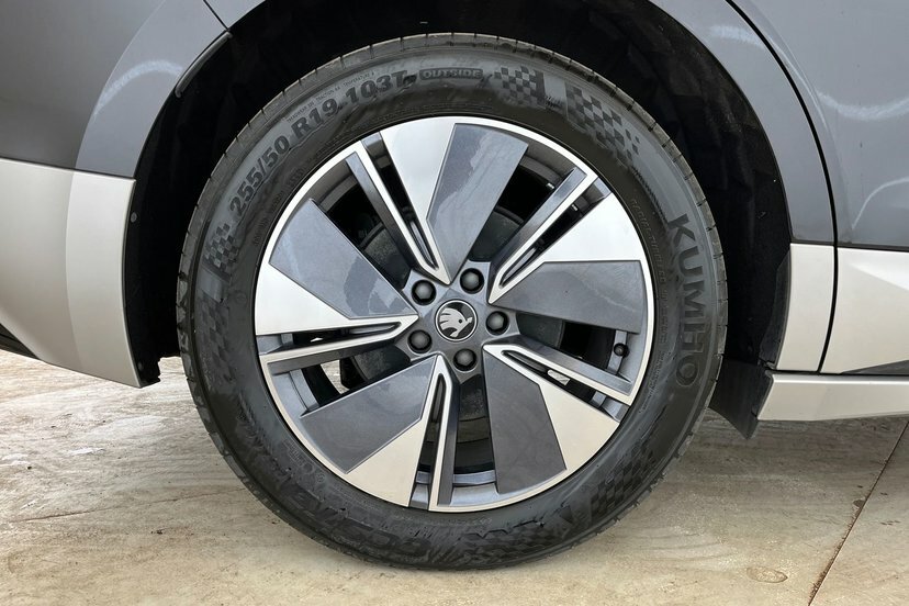 Skoda ENYAQ Edition Black #12