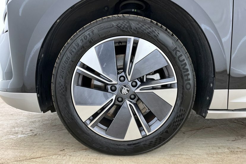Skoda ENYAQ Edition Black #11