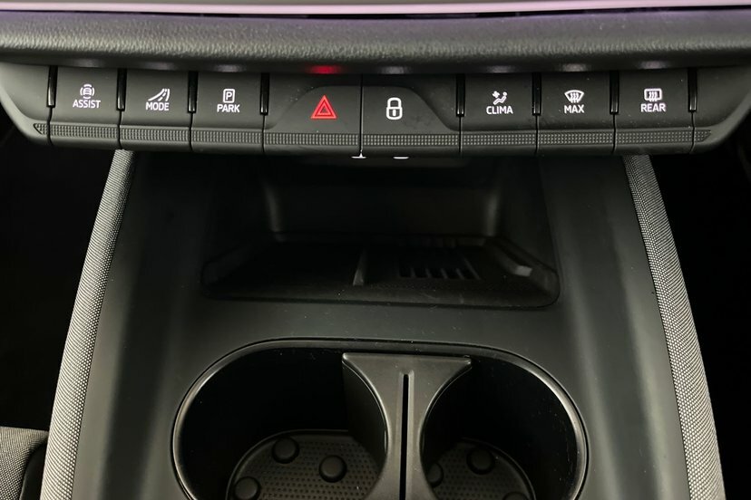 Skoda ENYAQ Edition Black #23