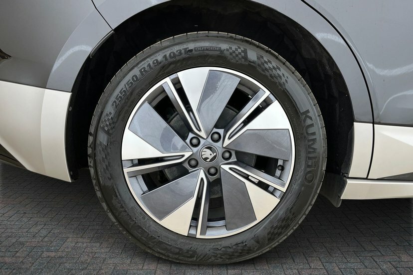 Skoda ENYAQ Enyaq Edition 85 82 Kwh 286 Ps Single Speed Black #5