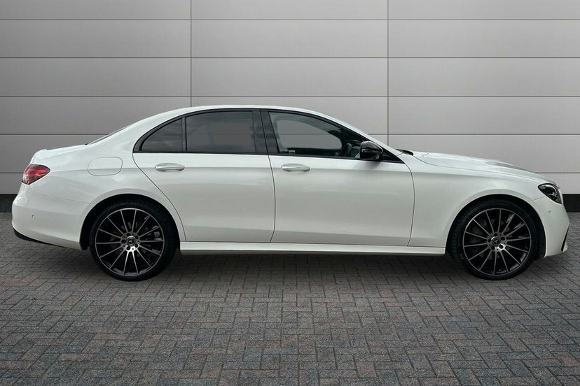 Mercedes-Benz E Class 2.0 E300dh Mhev Amg Line Night Edition Premium Pl White #3