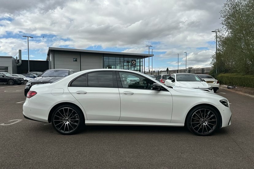Mercedes-Benz E Class E300de Amg Line Night Edition Prem 9G-tronic #32
