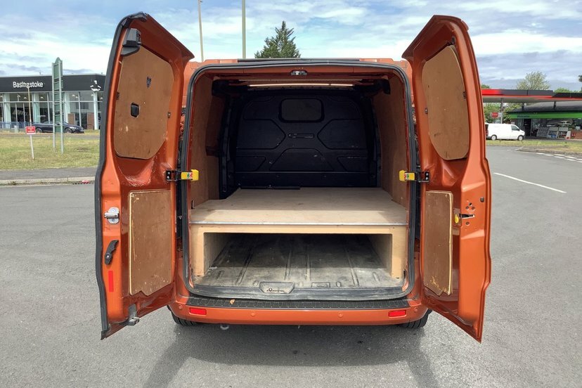 Ford Transit Custom 2.0 280 Ecoblue Limited Panel Van YR72FTU Orange #2