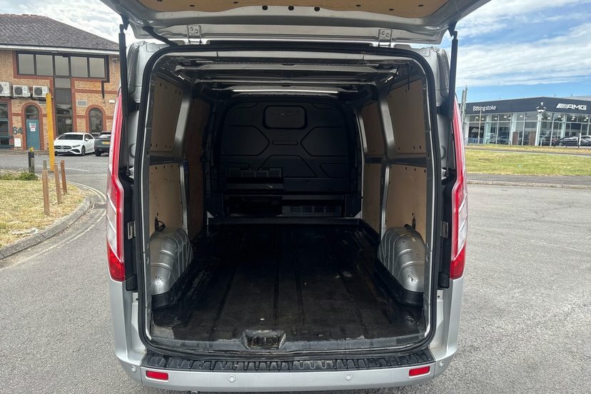 Ford Transit Custom 2.0 300 Ecoblue Limited Panel Van RO23HRZ Silver #2