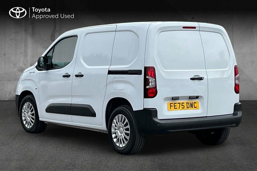 Toyota Proace City 50Kwh Icon Short Panel Van Swb FE75DWC White #3