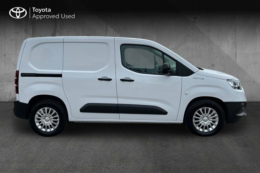 Toyota Proace City 50Kwh Icon Short Panel Van Swb FE75DWC White #4