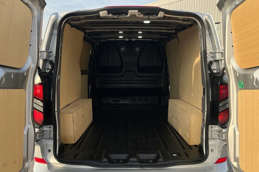 Ford Transit Custom 2.0 300 Ecoblue Limited Panel Van Manua HV25WJY Silver #3