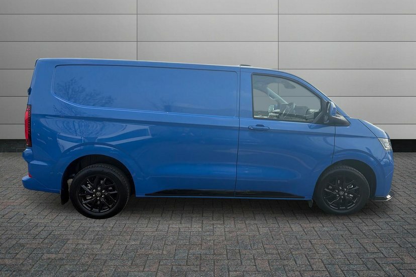 Volkswagen E-Transporter 160Kw 65Kwh Commerce Pro Van EY26XZH Blue #4