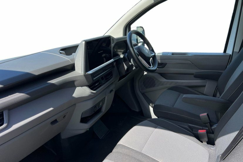 Volkswagen E-Transporter T32 65Kwh Commerce Pro Panel Van EJ25NGZ White #2