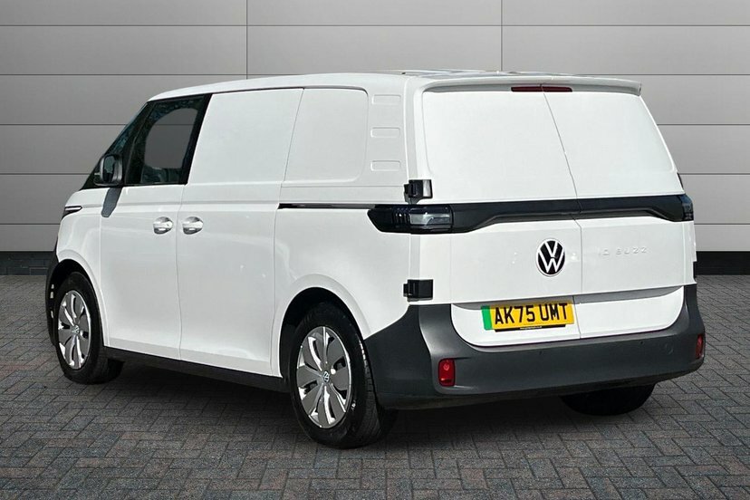 Volkswagen ID.Buzz Pro 59Kwh Commerce Panel Van 17 AK75UMT White #3
