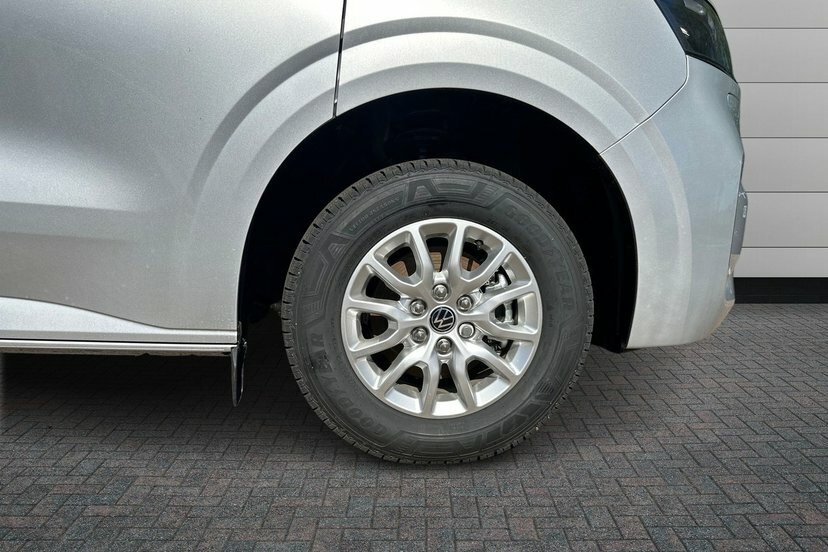 Volkswagen E-Transporter T34 65Kwh Commerce Pro Panel Van AE75VNJ Grey #5