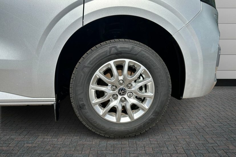 Volkswagen E-Transporter T34 65Kwh Commerce Pro Panel Van Grey #5