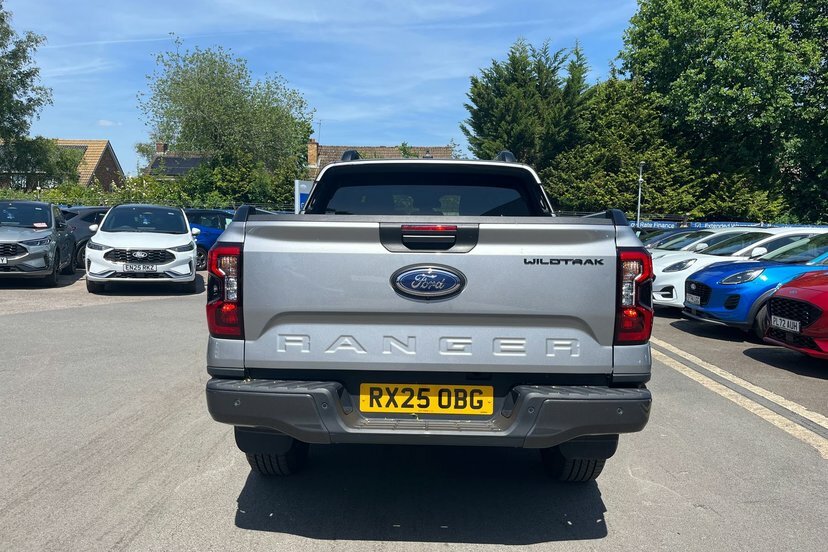 Ford Ranger 2.0 Td Ecoblue Wildtrak Pickup Double Cab Dies RX25OBG Silver #2