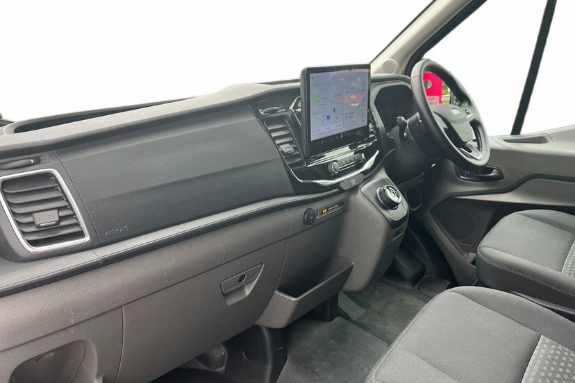 Ford Transit Custom 2.0 350 Ecoblue Limited Panel Van WN25HJF Black #4