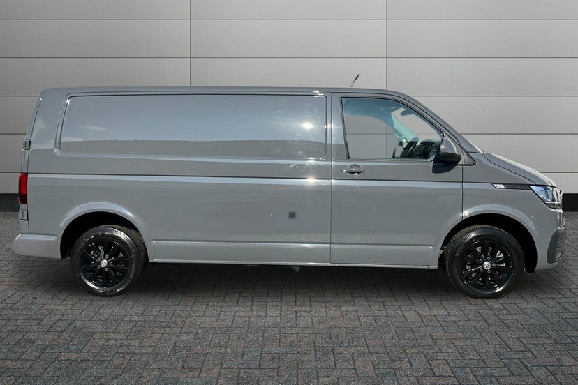 Volkswagen Transporter Transporter T28 Panel Van Highline Lwb 150 Ps 2.0 GF22TBO Grey #4