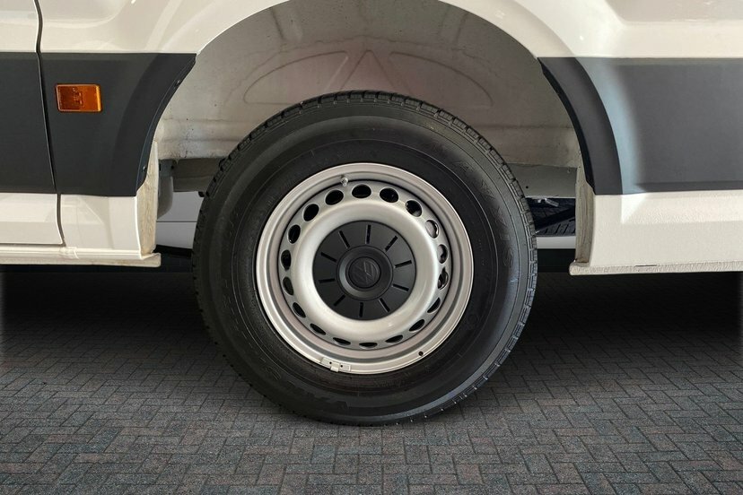 Volkswagen Crafter 2.0 Tdi Cr35 Commerce Panel Van LN26VFL White #5