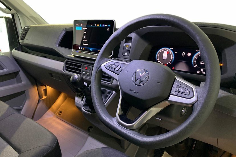 Volkswagen Crafter 2.0 Tdi Cr35 Commerce Panel Van LN26VFL White #6