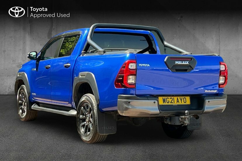 Toyota HILUX 2.8 D-4d Invincible X Pickup Double Cab WG21AYO Blue #3