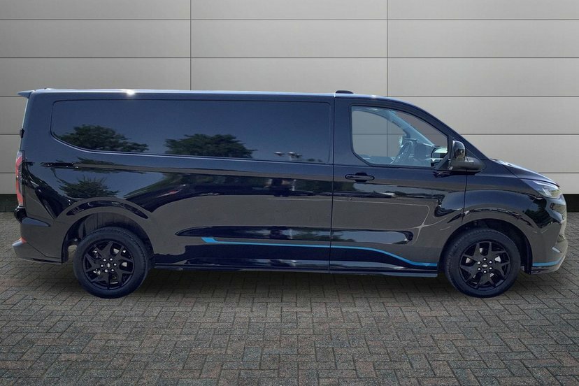 Ford Transit Custom 2.0 320 Ecoblue Sport Panel Van WP75KZX Black #5