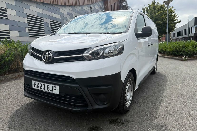 Toyota PROACE 100Kw Icon 75Kwh Van Grey #25