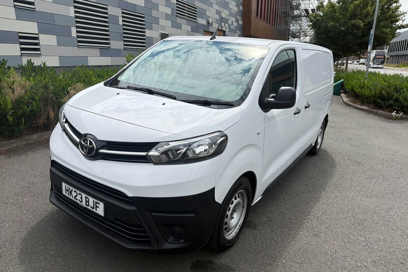 Toyota PROACE 100Kw Icon 75Kwh Van Grey #35