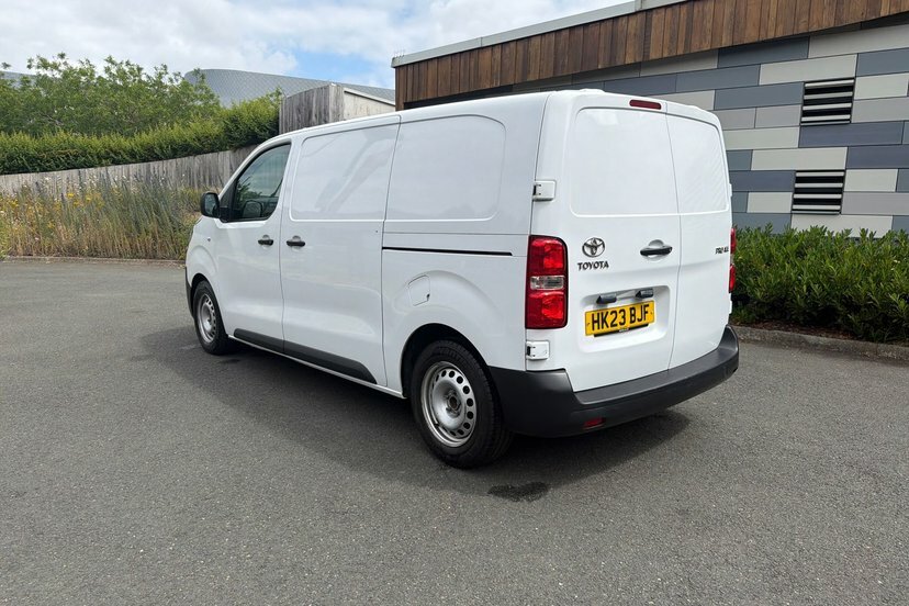 Toyota PROACE 100Kw Icon 75Kwh Van Grey #28