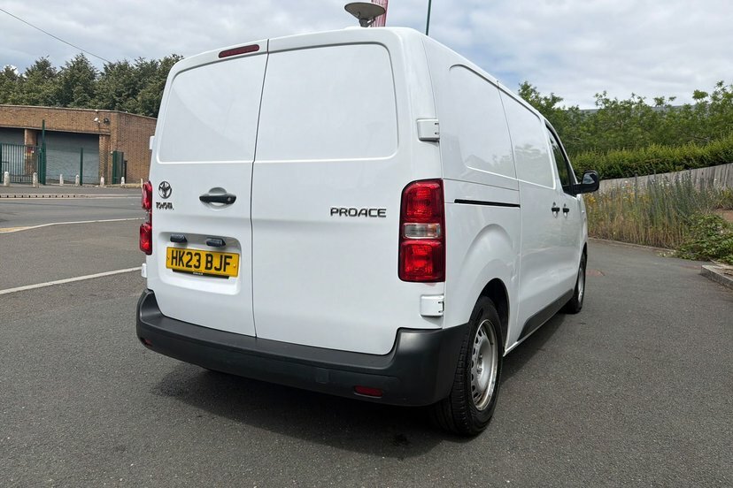 Toyota PROACE 100Kw Icon 75Kwh Van Grey #30