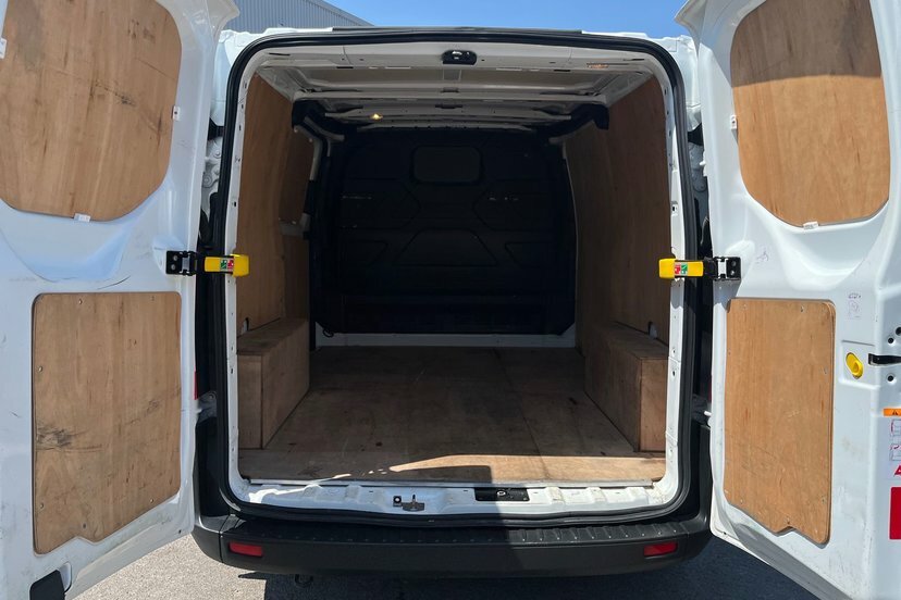 Ford Transit Custom 2.0 280 Ecoblue Leader Panel Van HJ72LLU White #2