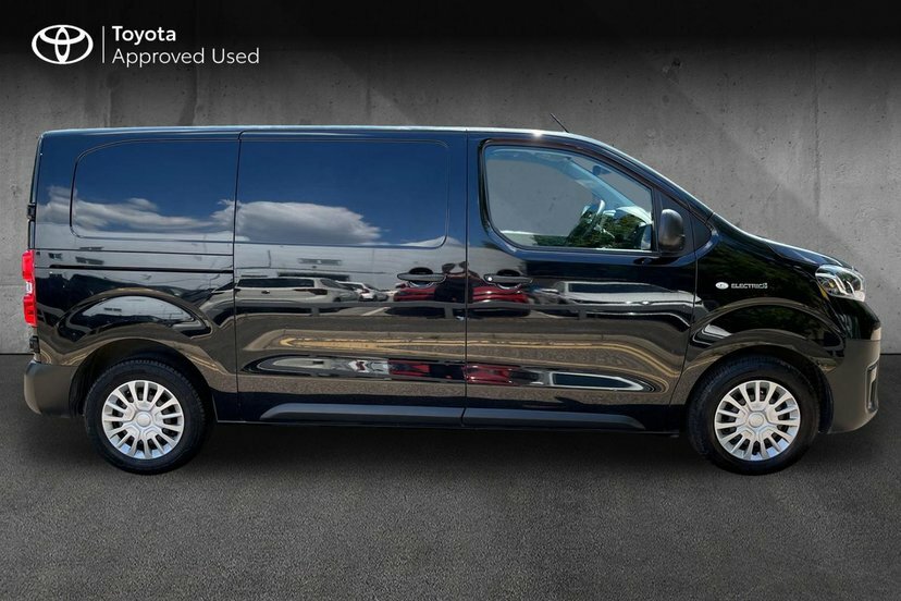 Toyota PROACE 50Kwh Icon Medium Panel Van 6Dr Mwb Black #4