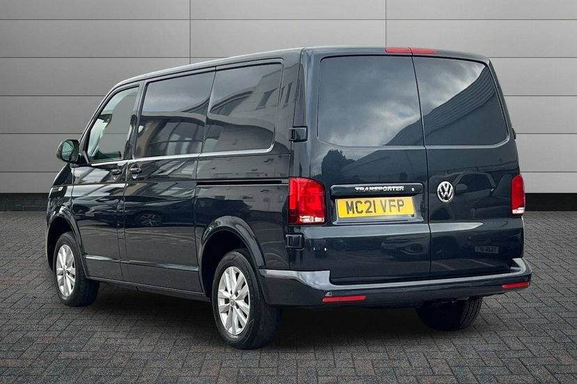 Volkswagen Transporter Transporter T28 Panel Van Highline Swb 110 Ps 2.0 MC21VFP Blue #3