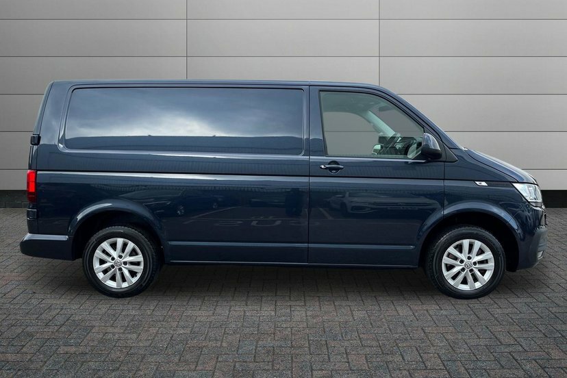 Volkswagen Transporter Transporter T28 Panel Van Highline Swb 110 Ps 2.0 MC21VFP Blue #4