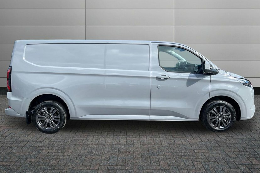 Ford Transit Custom 320 65Kwh Limited Panel Van L2 H RX25LSU Grey #5