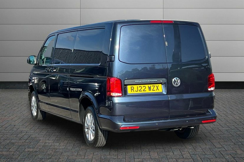 Volkswagen Transporter 2.0 Tdi 150 Highline Van Dsg RJ22WZX Blue #3