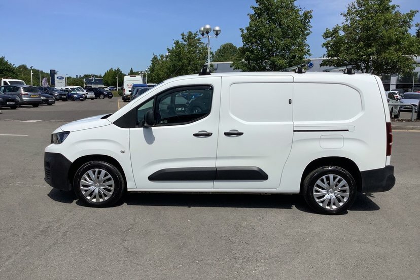 Peugeot Partner 1000 1.5 Bluehdi 100 Professional Van #9