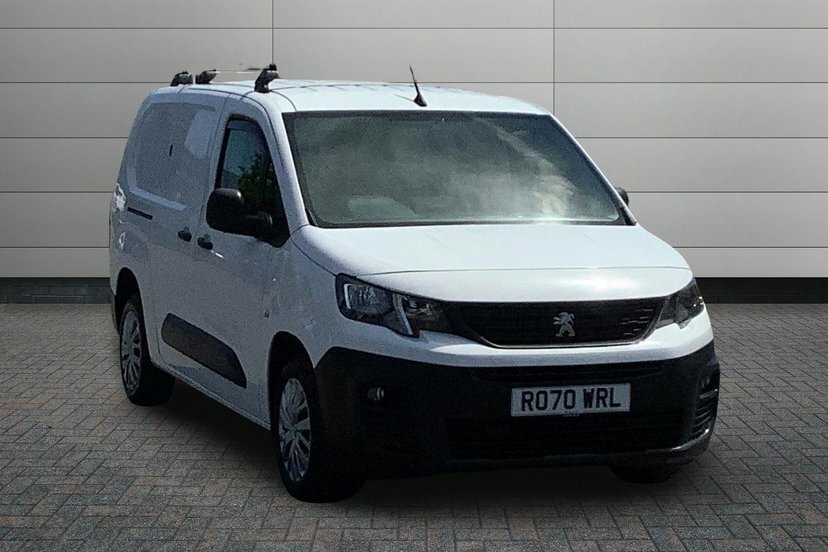 Peugeot Partner 1.2 950 Puretech Professional Long Panel Van 6Dr P White