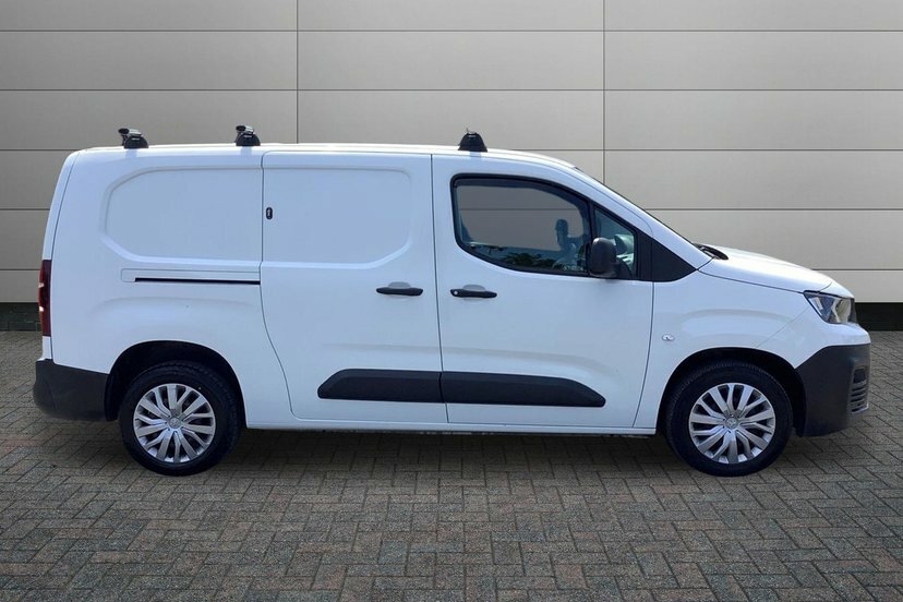Peugeot Partner 1.2 950 Puretech Professional Long Panel Van 6Dr P White #5