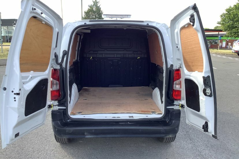 Vauxhall Combo 1.5 Turbo D 2300 Prime Panel Van White #2