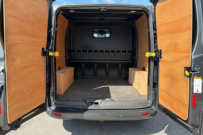 Ford Transit Custom 2.0 320 Ecoblue Sport Crew Van Double Cab Dies RJ23PFY Grey #2