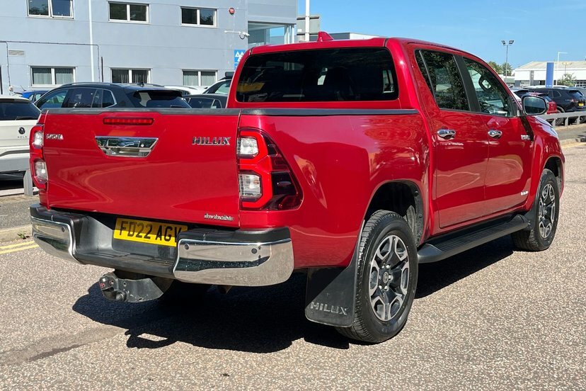 Toyota HILUX Pickup Black #15