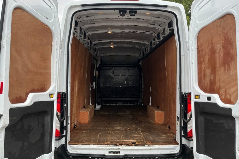 Ford Transit Custom 2.0 350 Ecoblue Hd Leader Panel Van Man DS73WJO White #2