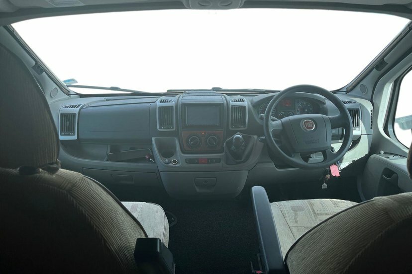 Fiat Ducato 2.3 Jtd 35 Multijet Chassis Cab White #6