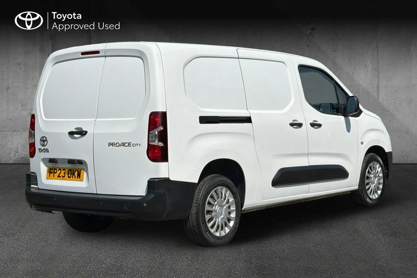 Toyota Proace City 1.5 Bluehdi Icon Long Panel Van White #2